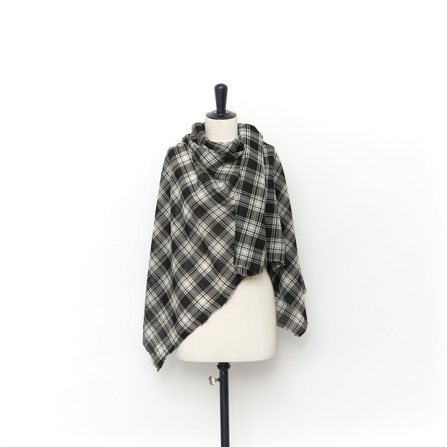 T23V05947 | Tartan Gauze Etamine